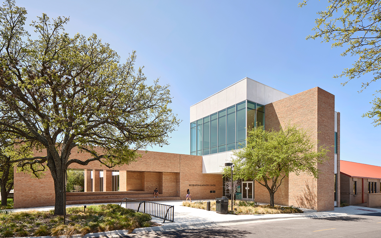 Exterior shot of new extension to Recreation and Athletic Center by Specht Novak Architects. Shot by Andrea Calo.